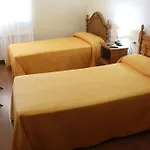 Pilar Casa Rural Maison d'hôtes 3*