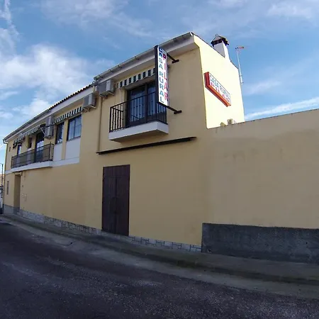 Pilar Casa Rural 3*